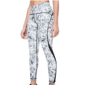 Lululemon Train Times 7/8 Pant 25" Light Garden White Black / Black